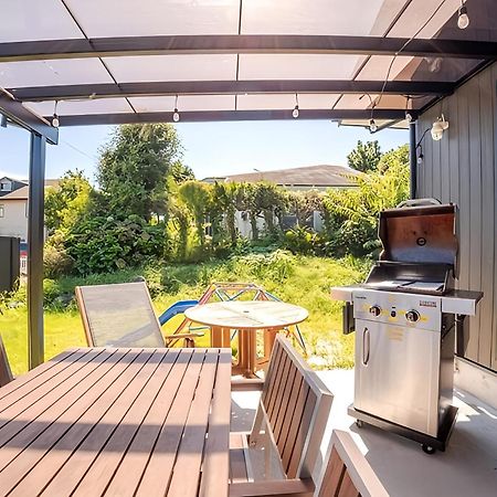 屋根付き屋外ガス式bbq ぐらんぱる公園シャボテン動物公園絶好立地貸別荘stella 星空眺望 遊具 ホームシアター 大画面任天堂スイッチ Ito  Exterior foto
